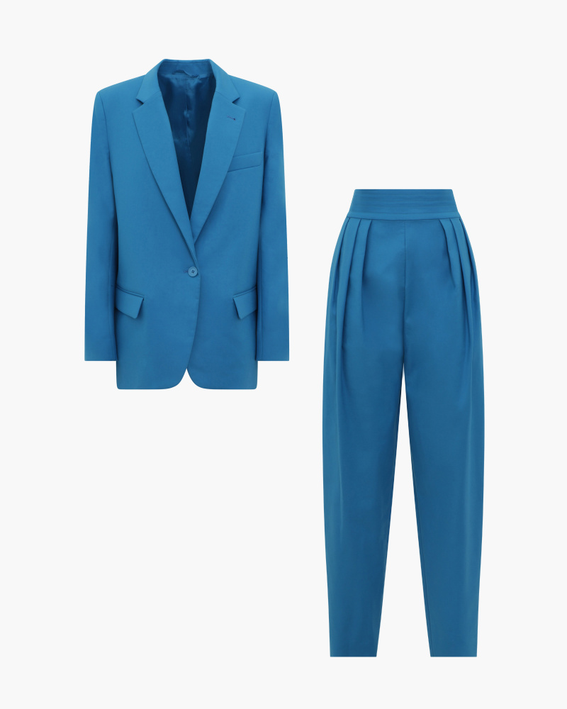 TURQUOISE SUIT