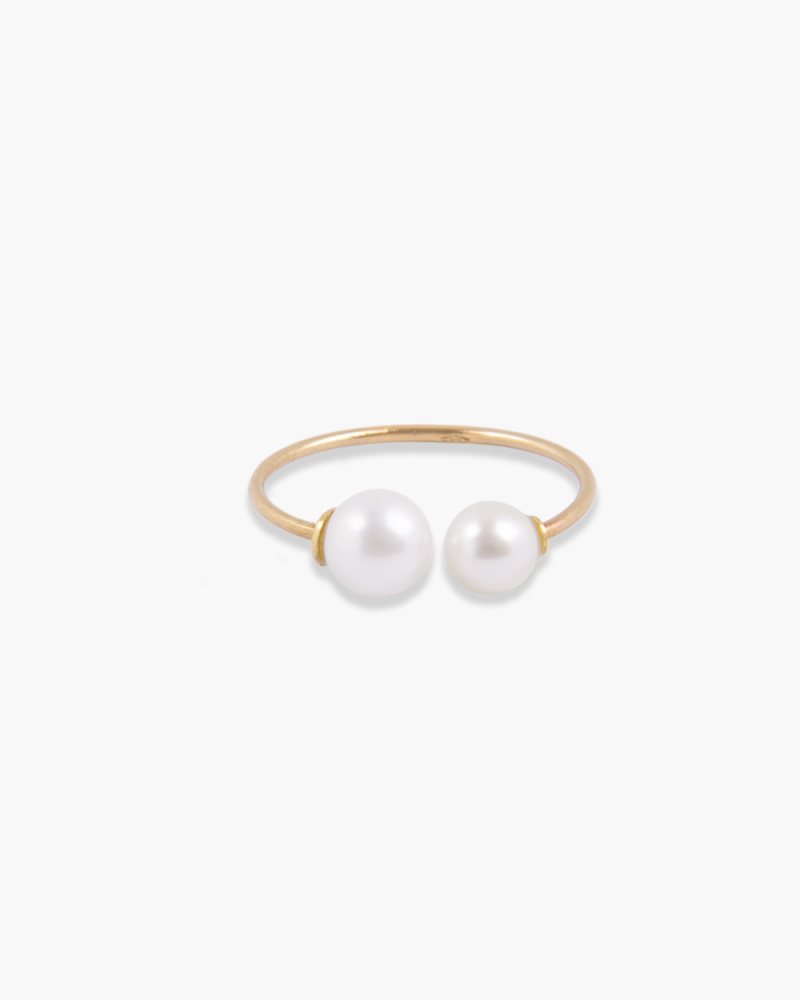 PEARLS RING
